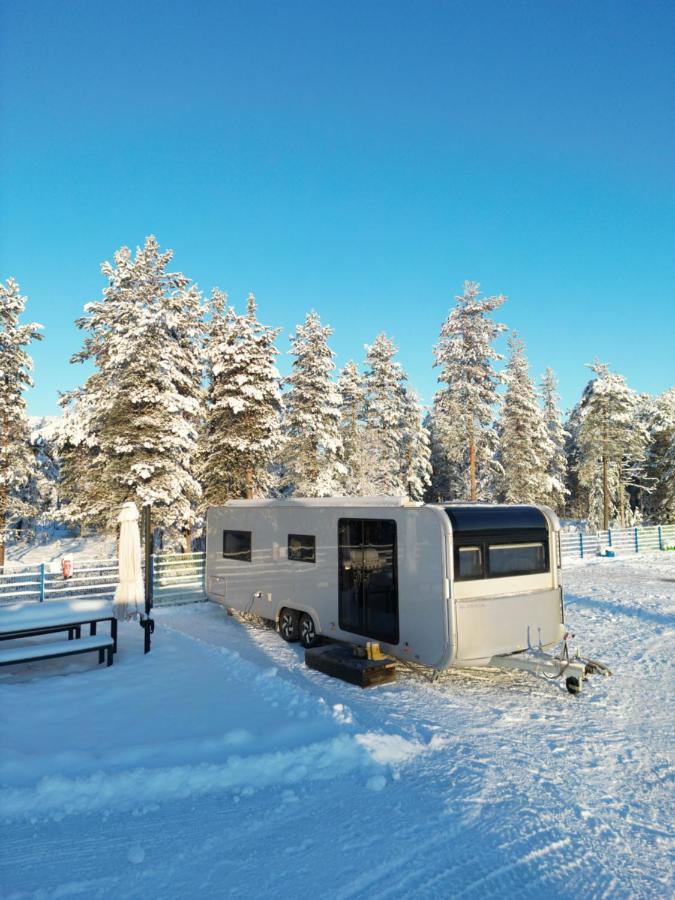 Hotel Santa'S Luxury Trailer Rovaniemi Exteriér fotografie