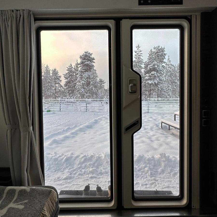 Hotel Santa'S Luxury Trailer Rovaniemi Exteriér fotografie